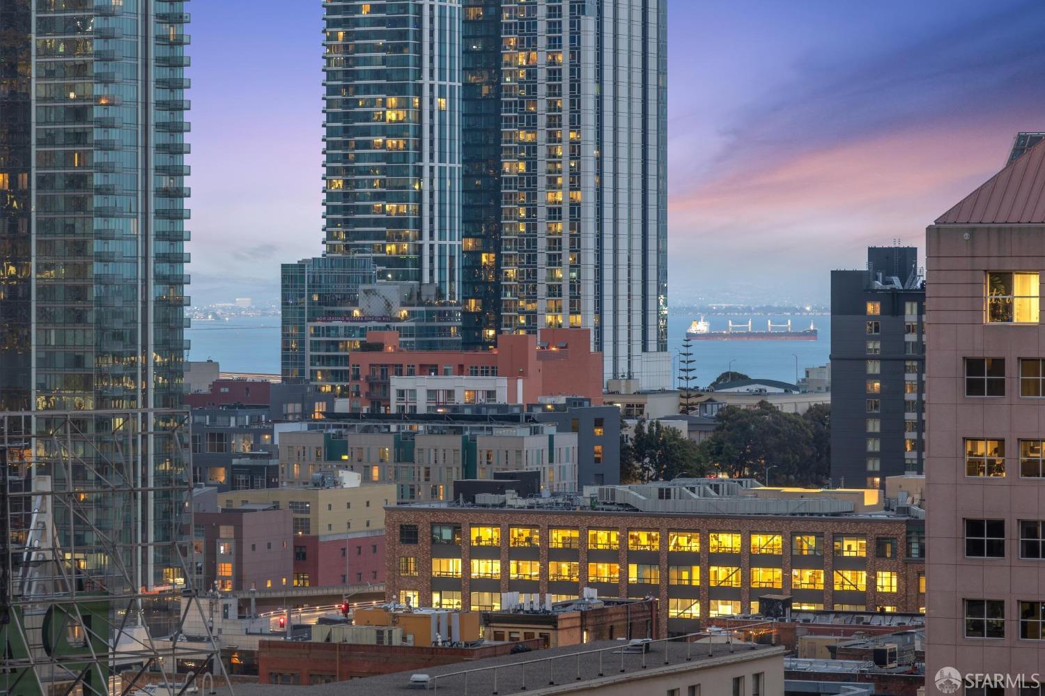Detail Gallery Image 4 of 29 For 690 Market St #1405,  San Francisco,  CA 94104 - 1 Beds | 1/1 Baths
