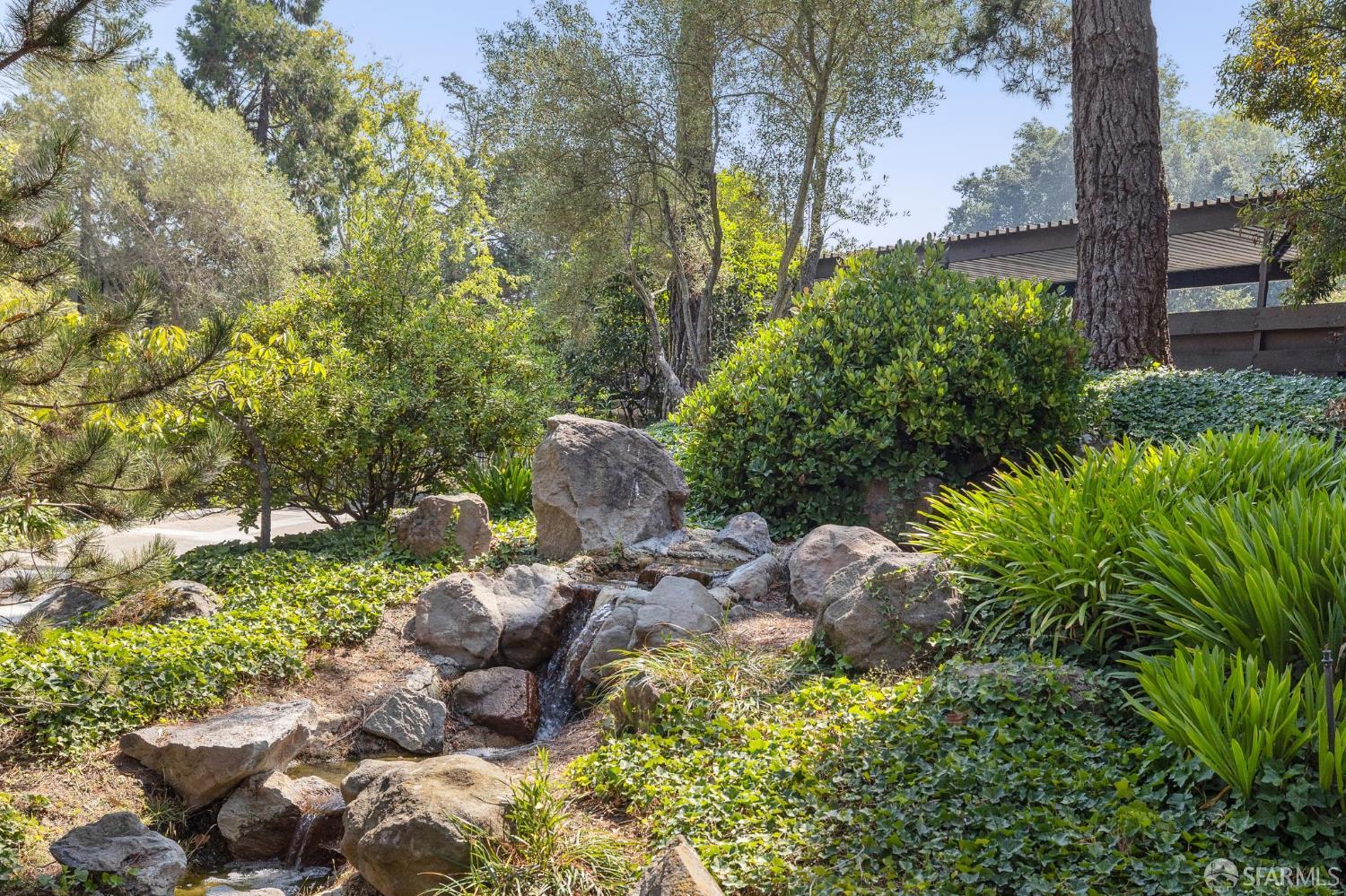 Detail Gallery Image 28 of 34 For 3256 Shelter Creek Ln, San Bruno,  CA 94066 - 1 Beds | 1 Baths