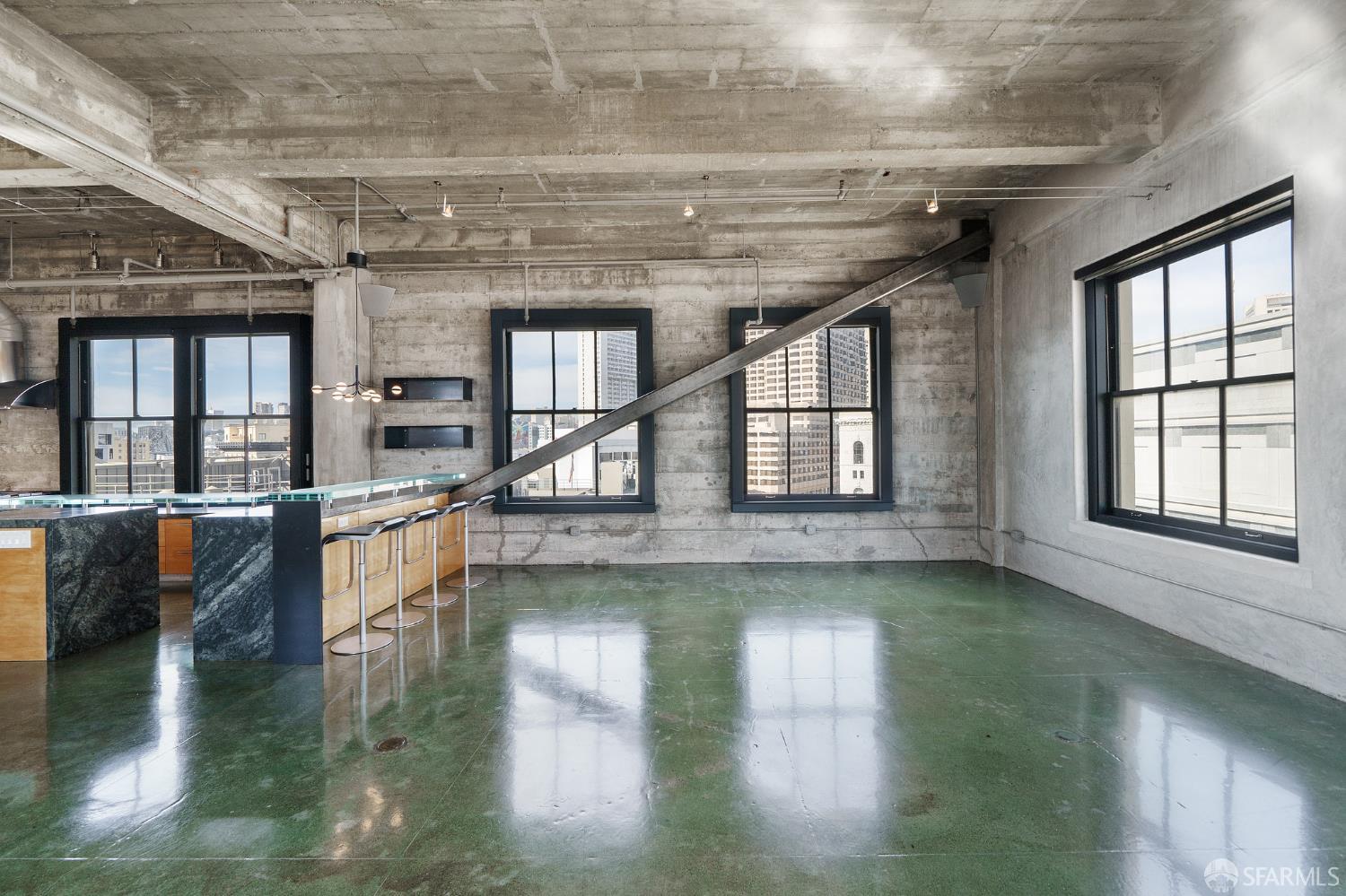 Detail Gallery Image 8 of 60 For 2 Mint Plz #1001,  San Francisco,  CA 94103 - 4 Beds | 3 Baths