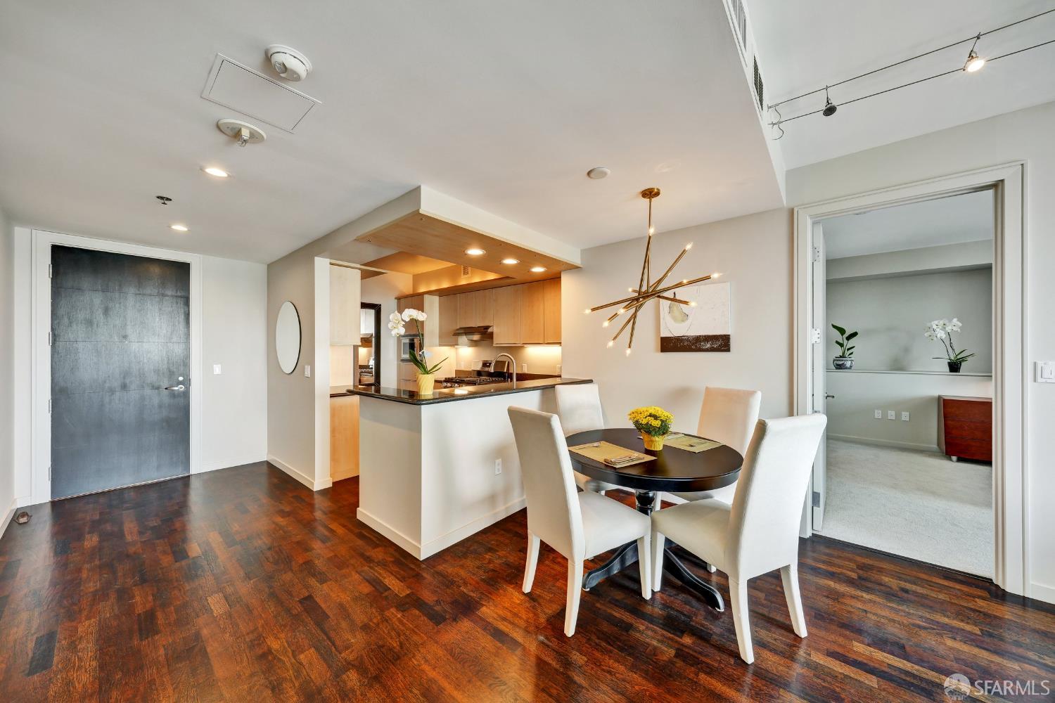 Detail Gallery Image 12 of 28 For 219 Brannan St 12j,  San Francisco,  CA 94107 - 2 Beds | 2 Baths