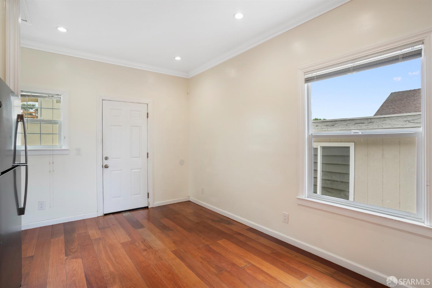 Detail Gallery Image 23 of 32 For 3834 Waller Ave, Richmond,  CA 94804 - 2 Beds | 1 Baths