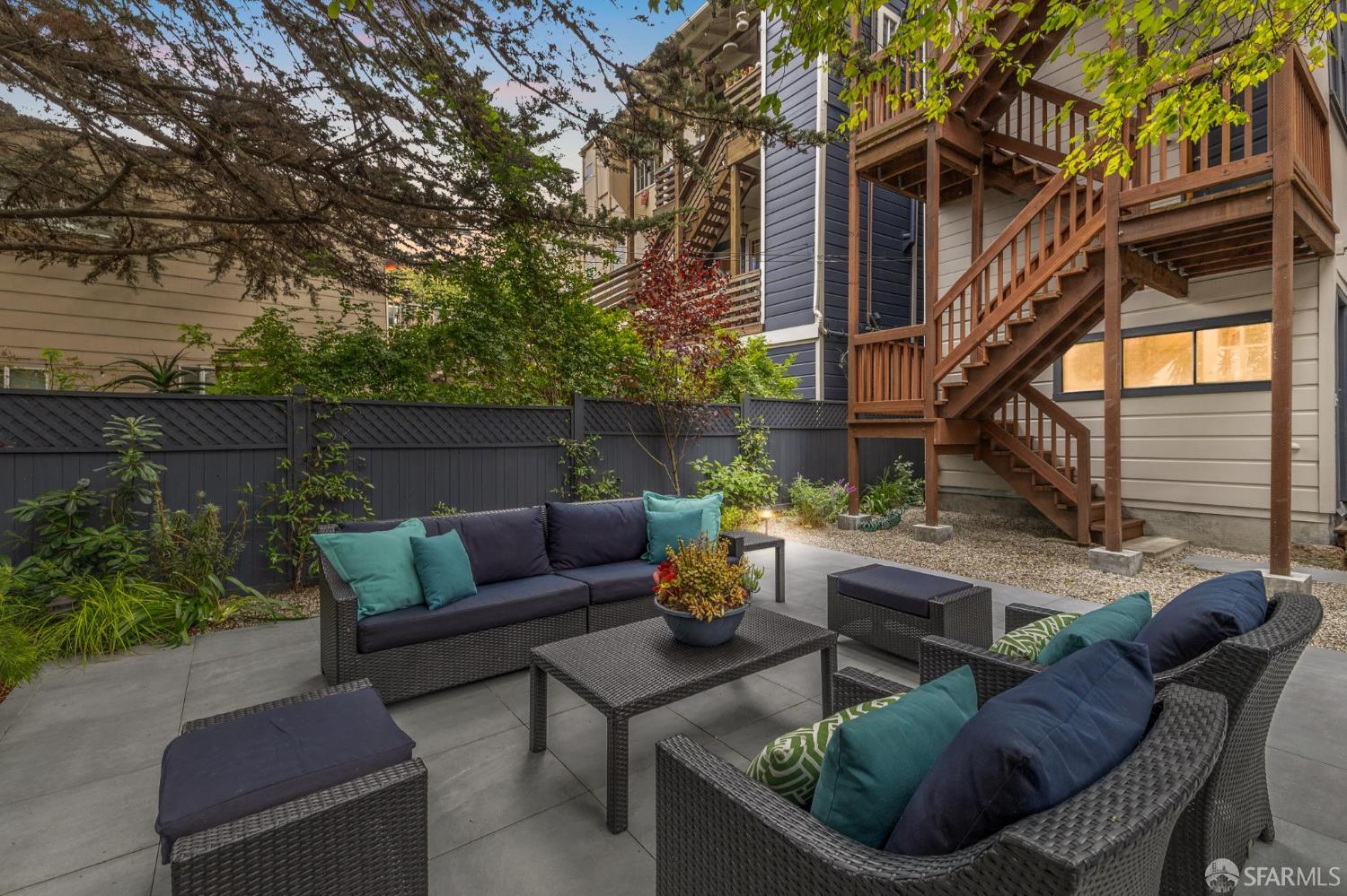 Detail Gallery Image 53 of 56 For 1664 Page, San Francisco,  CA 94117 - 3 Beds | 2 Baths