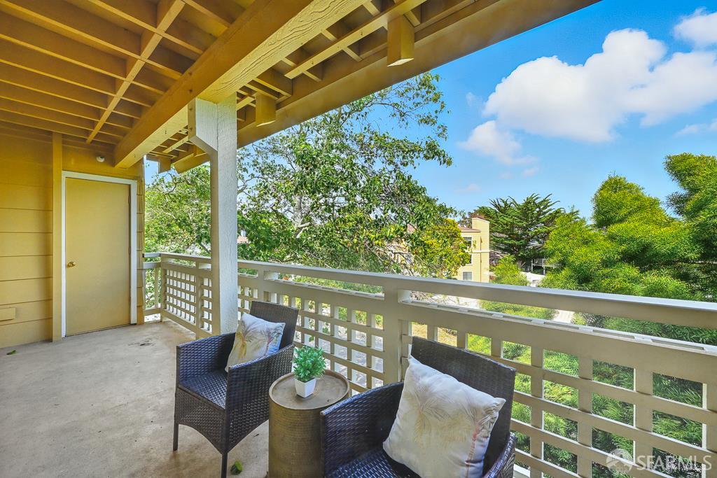 Detail Gallery Image 37 of 54 For 305 Oak Ct, Daly City,  CA 94014 - 3 Beds | 2 Baths