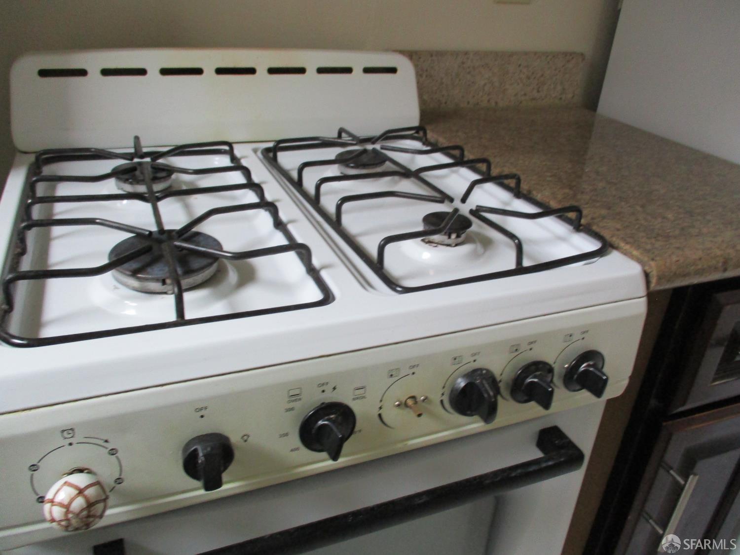 Detail Gallery Image 7 of 41 For 321 Santa Clara Ave, Oakland,  CA 94610 - – Beds | – Baths