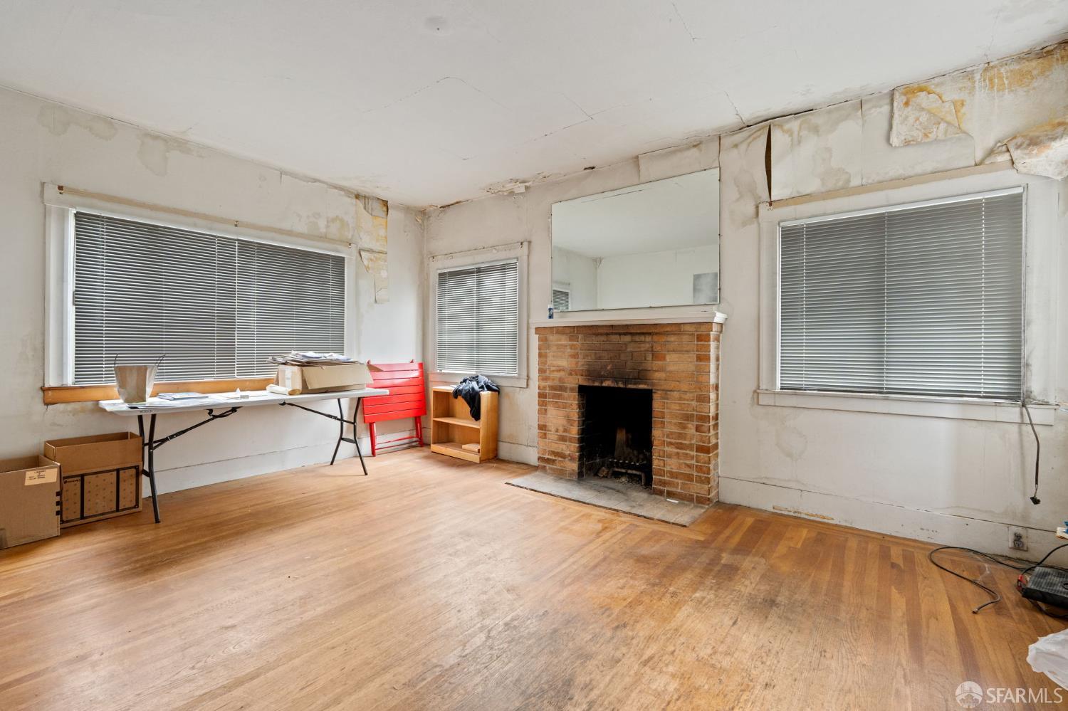 Detail Gallery Image 5 of 65 For 1849 Cedar St, Berkeley,  CA 94703 - – Beds | – Baths