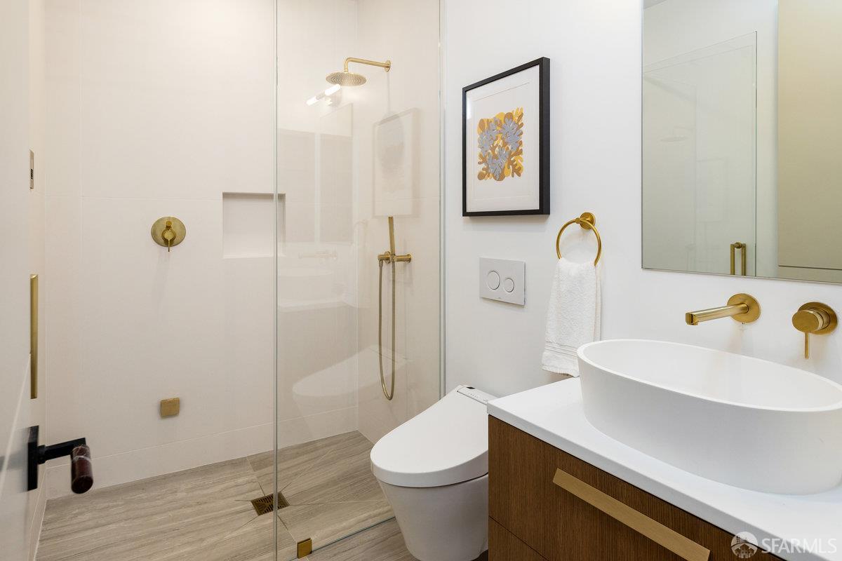 Detail Gallery Image 46 of 64 For 2762 Filbert St, San Francisco,  CA 94123 - – Beds | – Baths