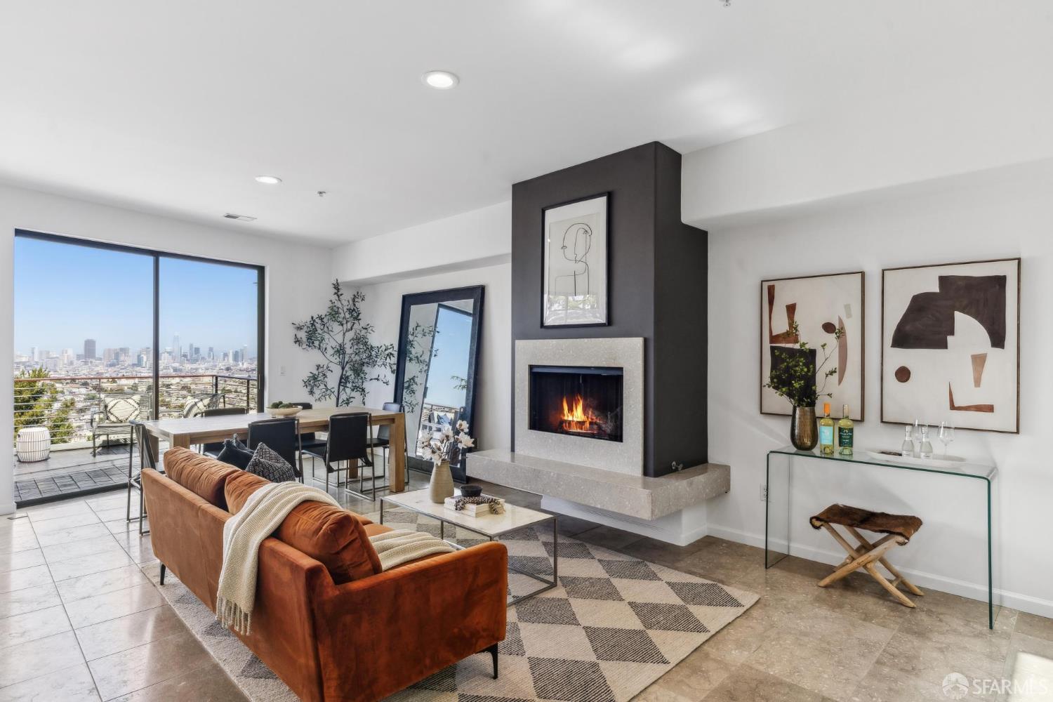 Detail Gallery Image 4 of 61 For 39 Miguel St, San Francisco,  CA 94131 - 4 Beds | 3/2 Baths