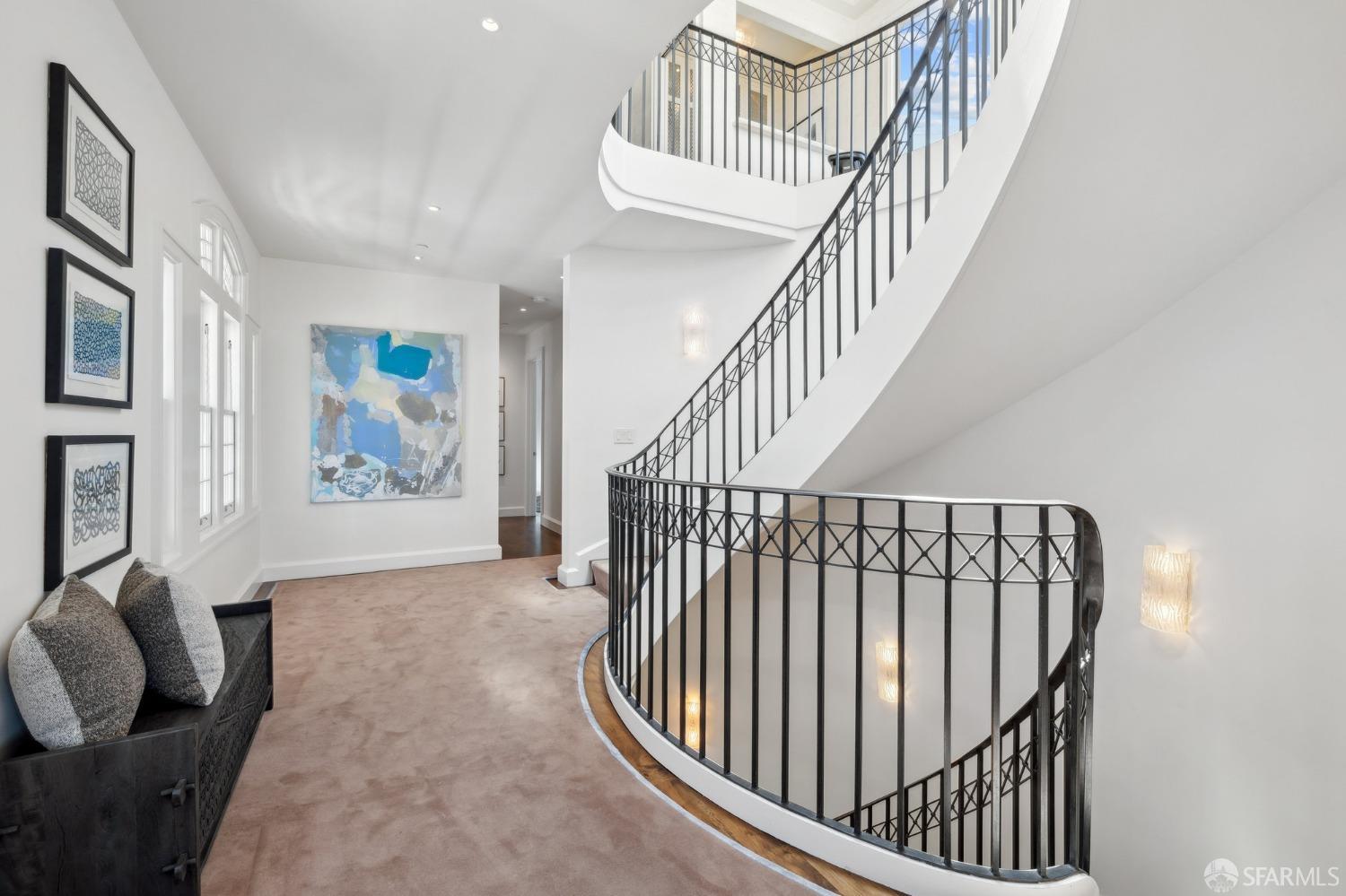 Detail Gallery Image 26 of 65 For 2730 Vallejo St, San Francisco,  CA 94123 - 6 Beds | 4/2 Baths