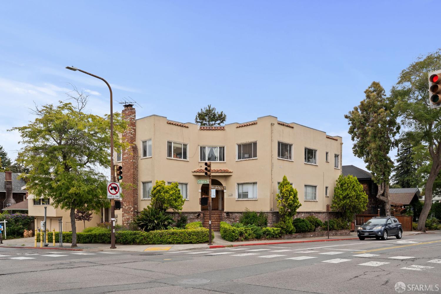 Detail Gallery Image 1 of 65 For 1849 Cedar St, Berkeley,  CA 94703 - – Beds | – Baths