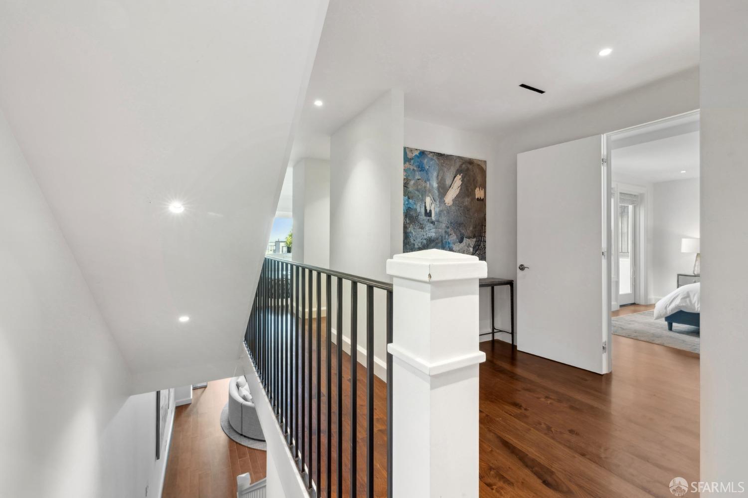 Detail Gallery Image 51 of 65 For 2730 Vallejo St, San Francisco,  CA 94123 - 6 Beds | 4/2 Baths