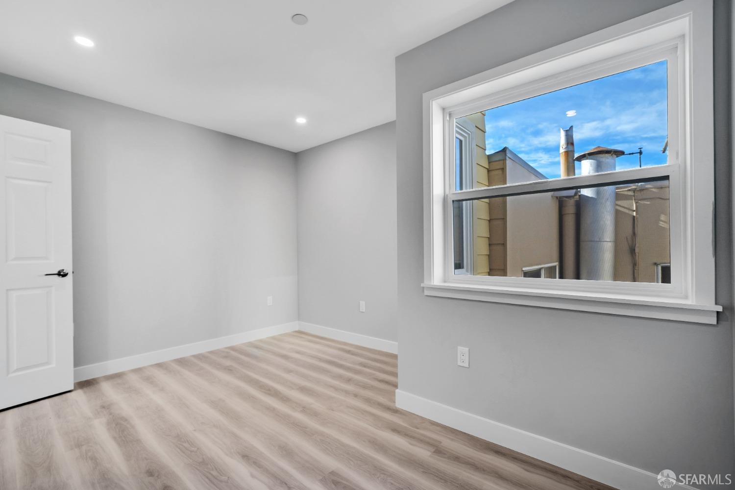 Detail Gallery Image 19 of 89 For 1640 Taraval St, San Francisco,  CA 94116 - – Beds | – Baths