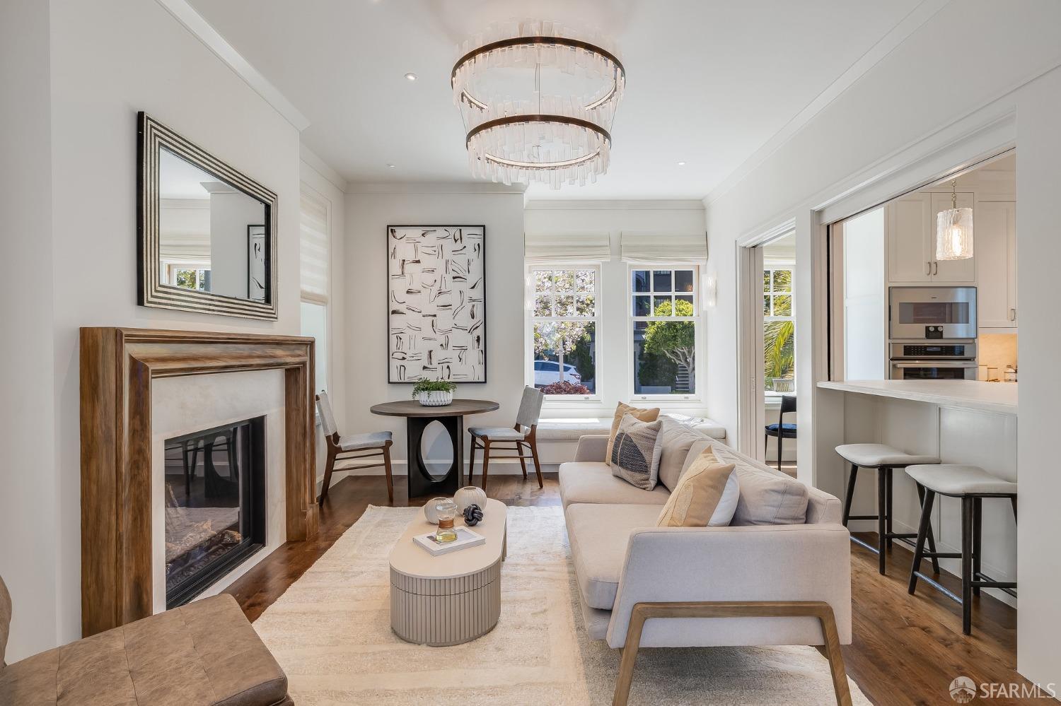 Detail Gallery Image 15 of 65 For 2730 Vallejo St, San Francisco,  CA 94123 - 6 Beds | 4/2 Baths