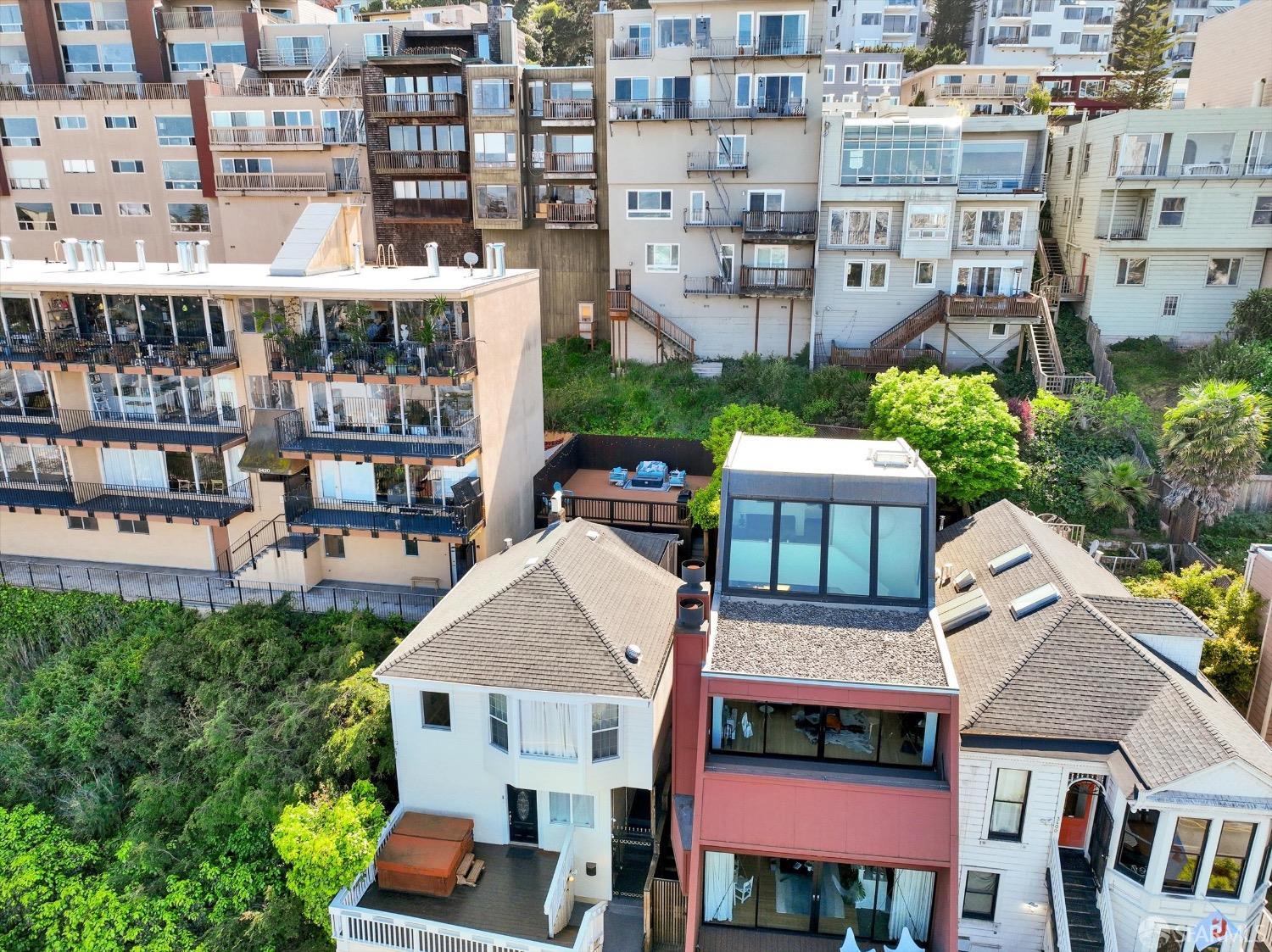 Detail Gallery Image 41 of 46 For 3412 Market St, San Francisco,  CA 94114 - 3 Beds | 2 Baths