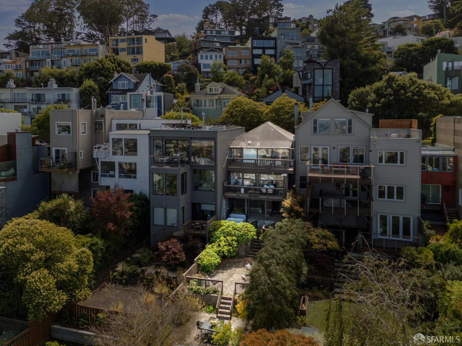 Detail Gallery Image 11 of 54 For 129 Laidley St, San Francisco,  CA 94131 - 2 Beds | 2 Baths