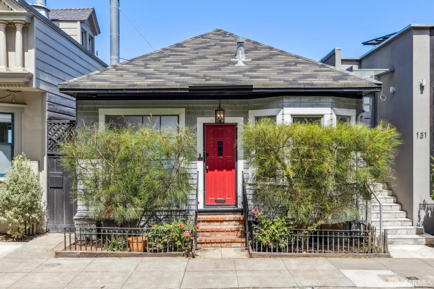 Detail Gallery Image 13 of 54 For 129 Laidley St, San Francisco,  CA 94131 - 2 Beds | 2 Baths