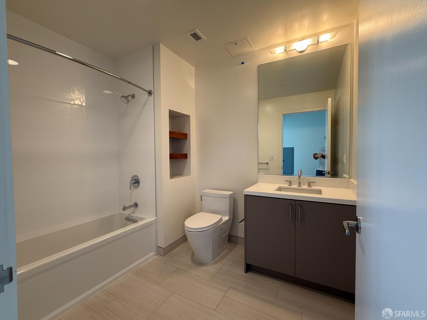 Detail Gallery Image 14 of 18 For 588 Minna St #401,  San Francisco,  CA 94103 - 2 Beds | 2 Baths
