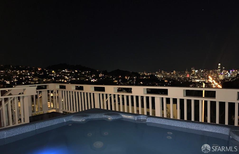 Detail Gallery Image 29 of 46 For 3412 Market St, San Francisco,  CA 94114 - 3 Beds | 2 Baths