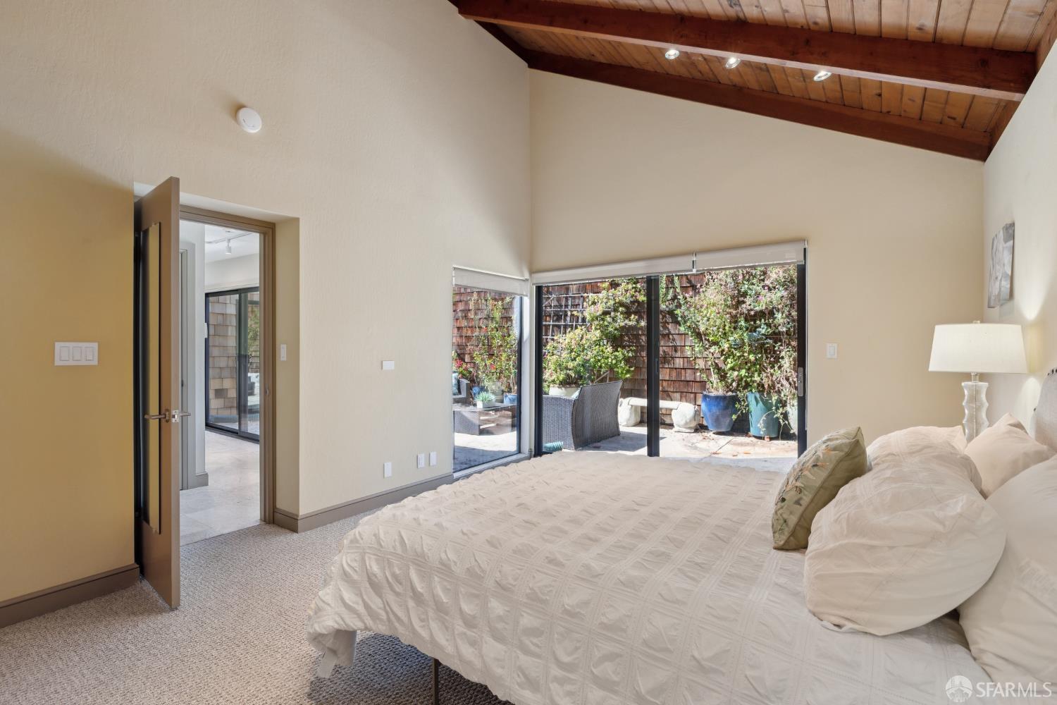 Detail Gallery Image 30 of 50 For 214 the Knoll, Orinda,  CA 94563 - 3 Beds | 3 Baths