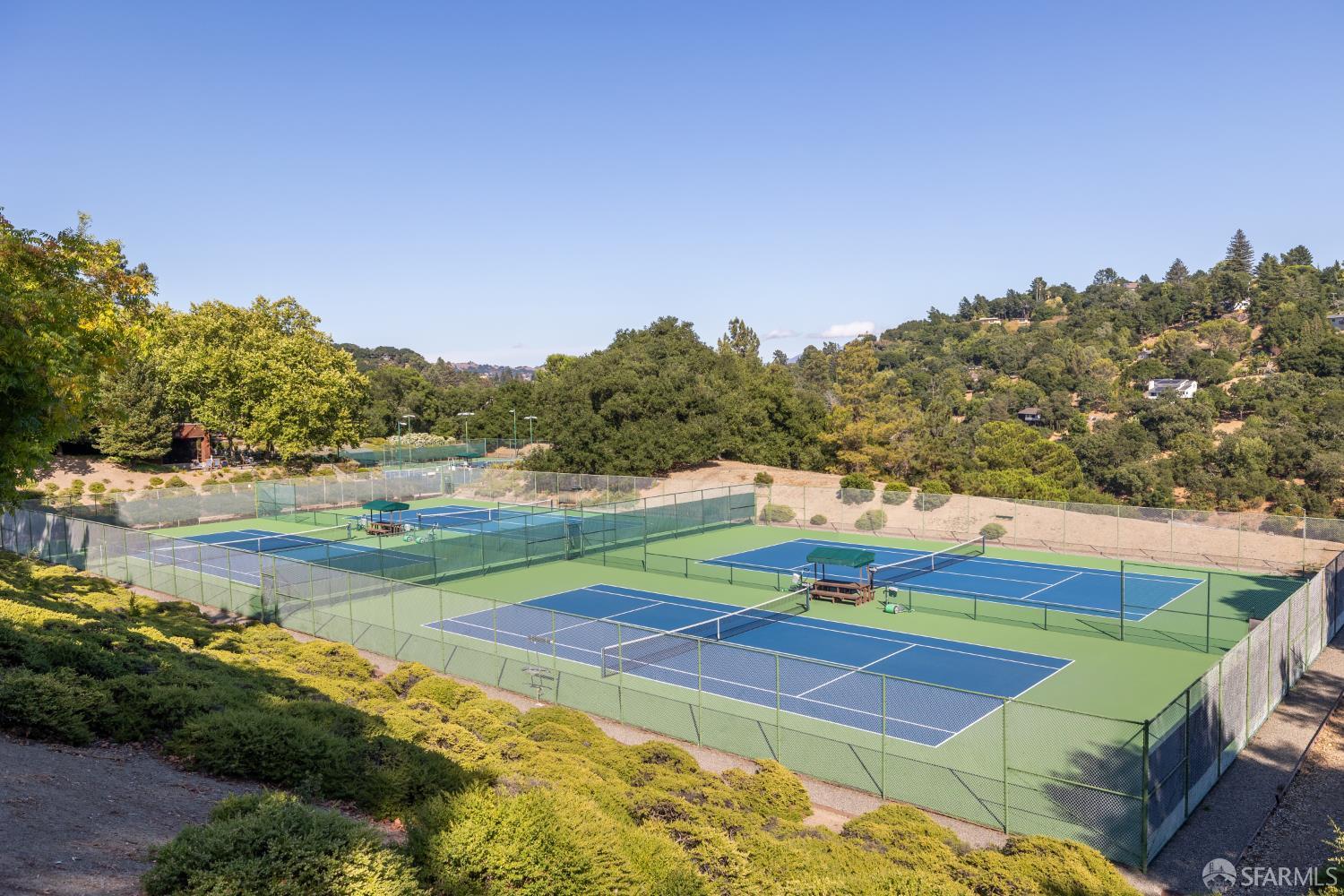 Detail Gallery Image 50 of 50 For 214 the Knoll, Orinda,  CA 94563 - 3 Beds | 3 Baths