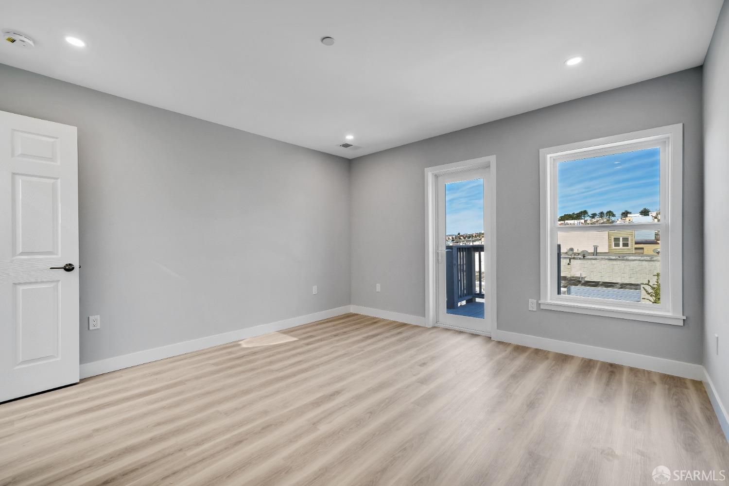 Detail Gallery Image 25 of 89 For 1640 Taraval St, San Francisco,  CA 94116 - – Beds | – Baths