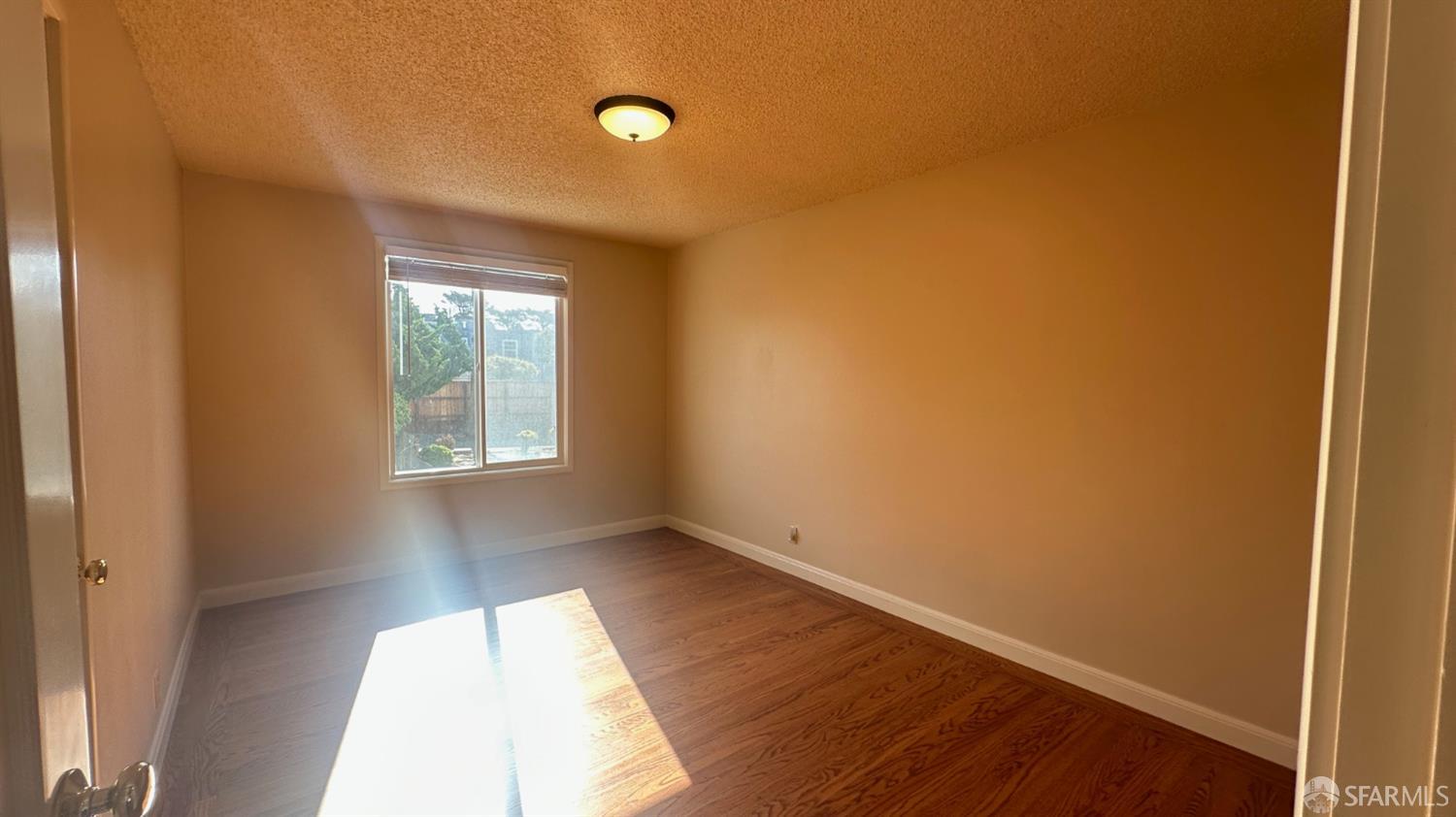 Detail Gallery Image 16 of 45 For 2322 39th Ave, San Francisco,  CA 94116 - 3 Beds | 1 Baths