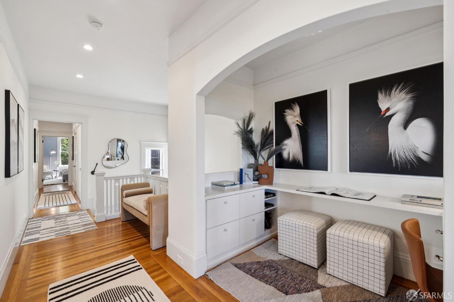 Detail Gallery Image 4 of 28 For 978 Clayton St, San Francisco,  CA 94117 - 2 Beds | 1/1 Baths