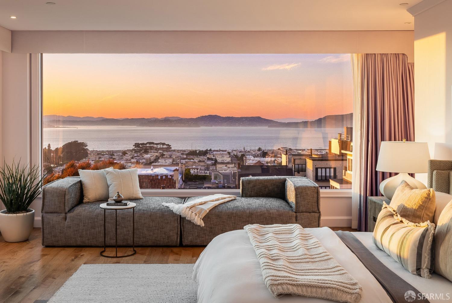 Detail Gallery Image 23 of 65 For 2730 Vallejo St, San Francisco,  CA 94123 - 6 Beds | 4/2 Baths