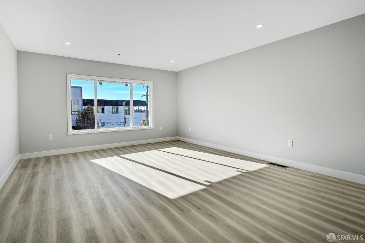 Detail Gallery Image 40 of 89 For 1640 Taraval St, San Francisco,  CA 94116 - – Beds | – Baths