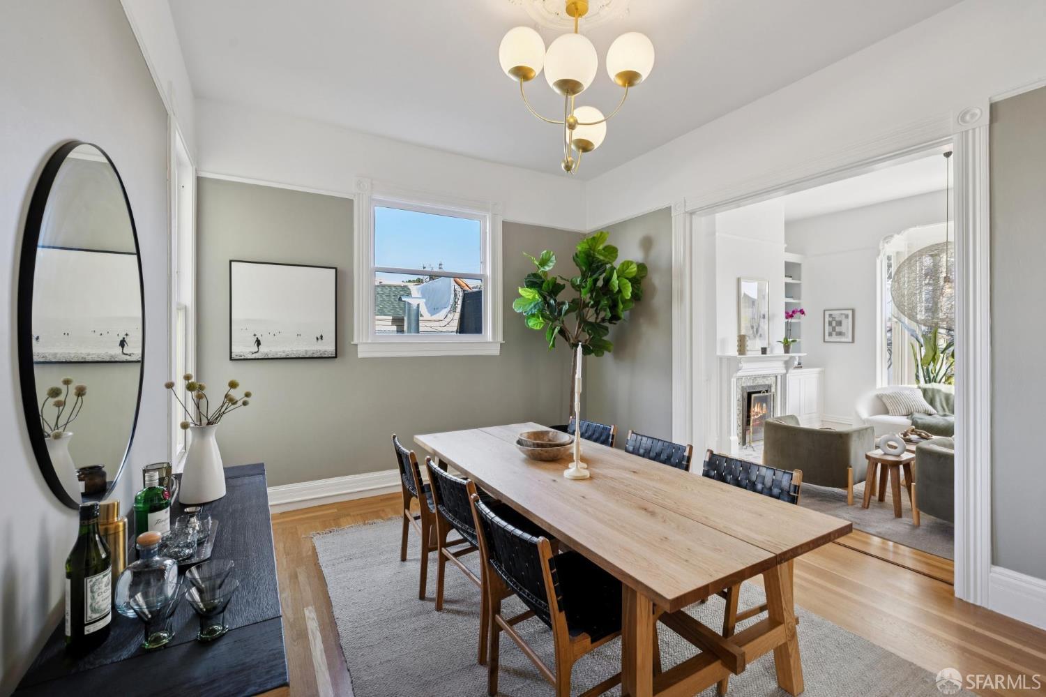 Detail Gallery Image 4 of 37 For 2838 Golden Gate Ave, San Francisco,  CA 94123 - 5 Beds | 2 Baths