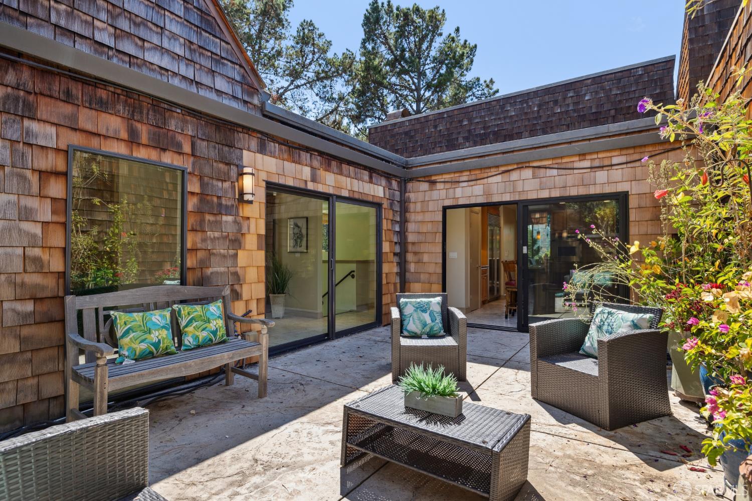 Detail Gallery Image 25 of 50 For 214 the Knoll, Orinda,  CA 94563 - 3 Beds | 3 Baths