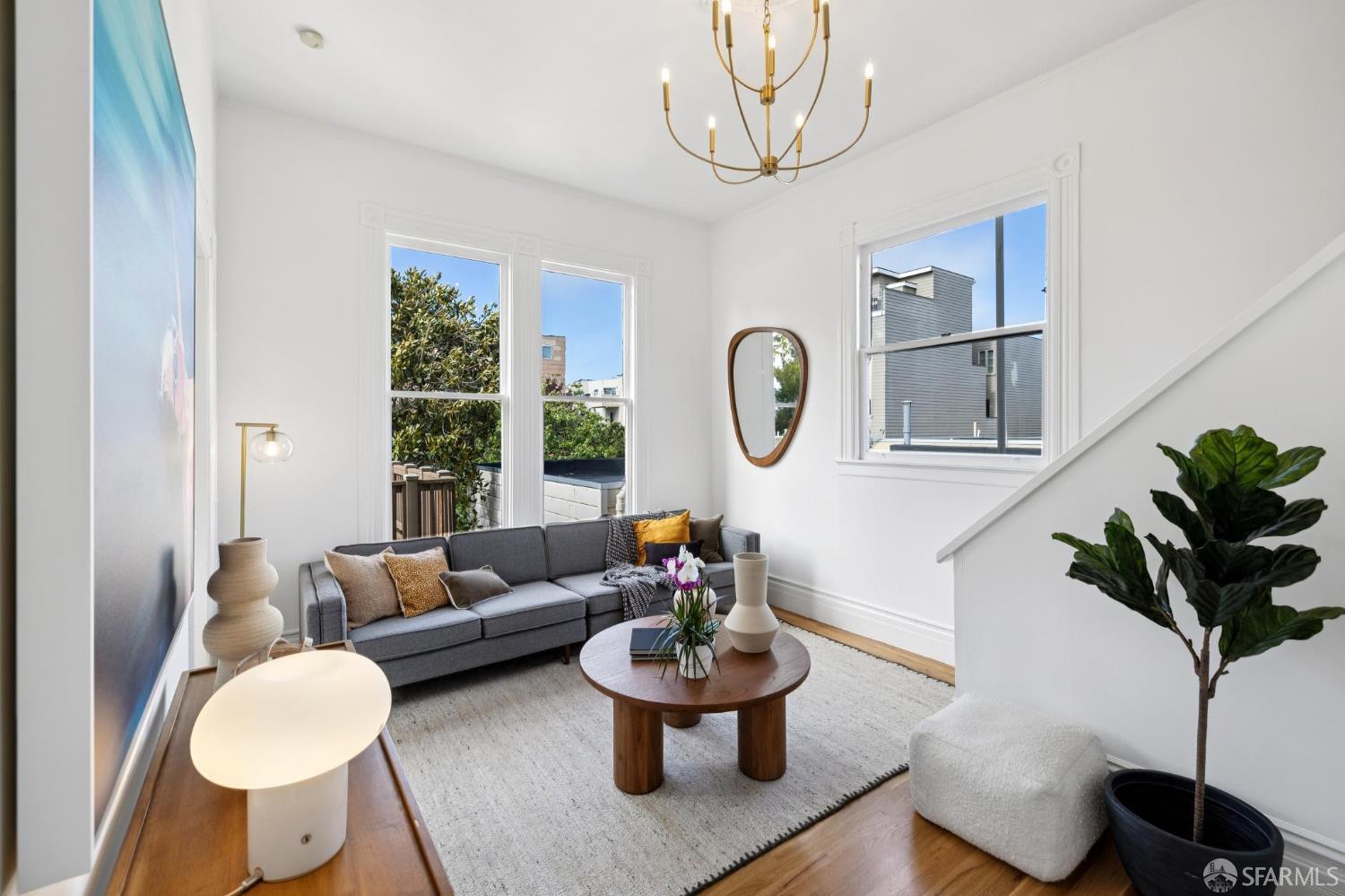 Detail Gallery Image 15 of 37 For 2838 Golden Gate Ave, San Francisco,  CA 94123 - 5 Beds | 2 Baths