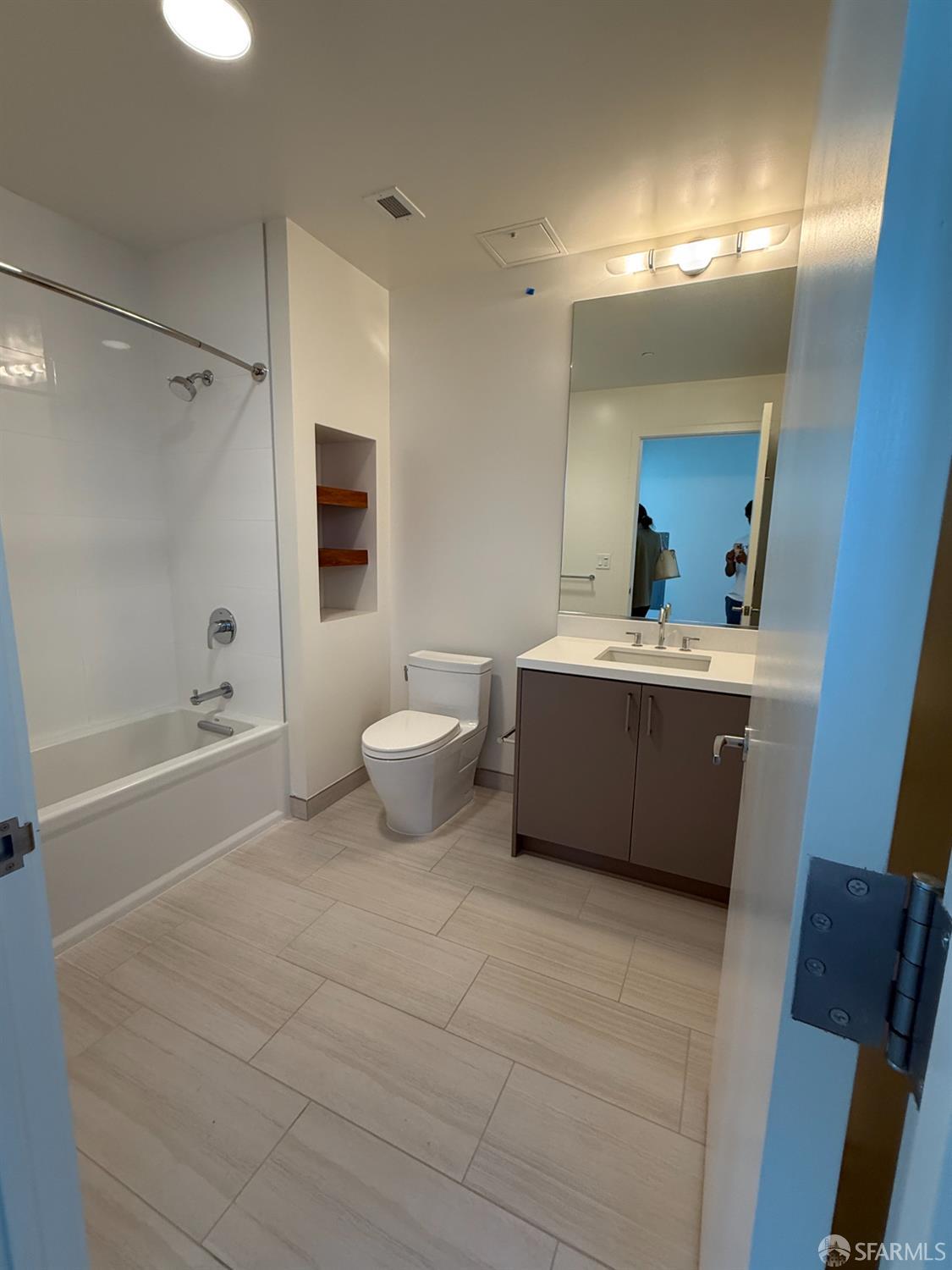 Detail Gallery Image 15 of 18 For 588 Minna St #401,  San Francisco,  CA 94103 - 2 Beds | 2 Baths