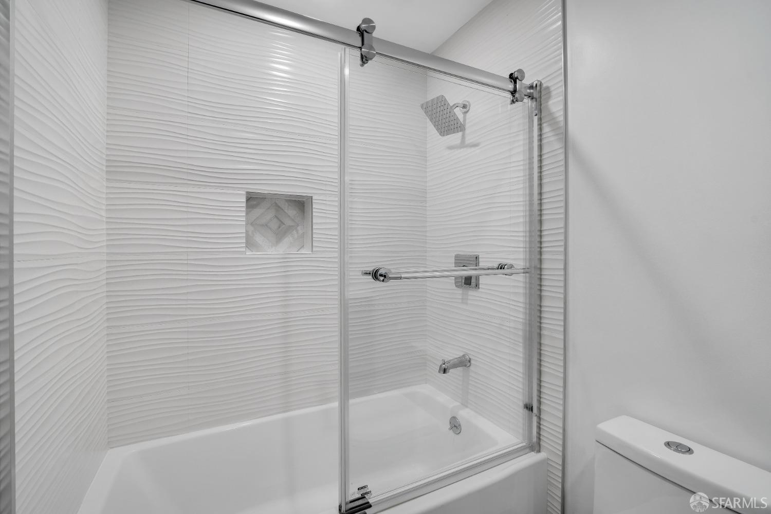 Detail Gallery Image 33 of 89 For 1640 Taraval St, San Francisco,  CA 94116 - – Beds | – Baths
