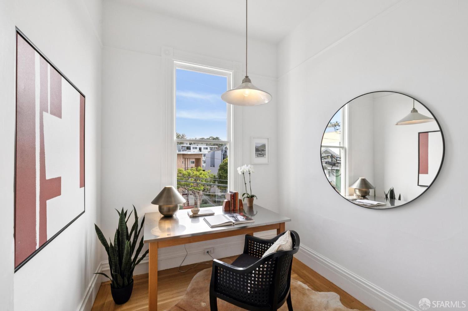Detail Gallery Image 19 of 37 For 2838 Golden Gate Ave, San Francisco,  CA 94123 - 5 Beds | 2 Baths