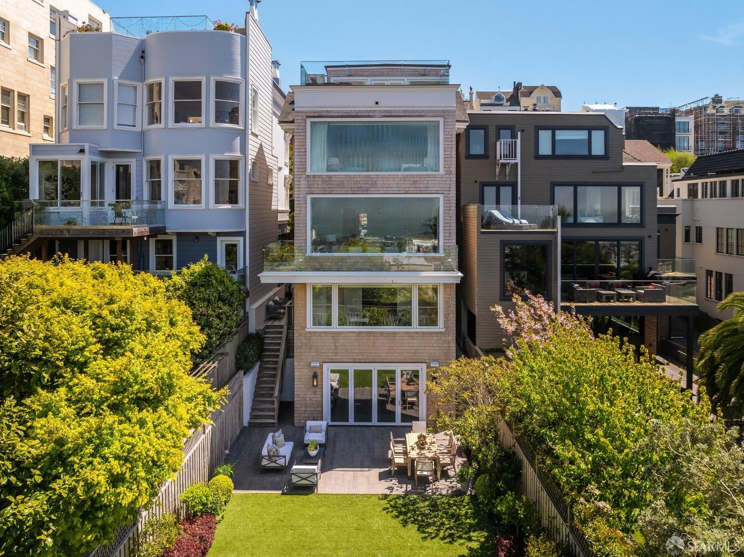 Detail Gallery Image 60 of 65 For 2730 Vallejo St, San Francisco,  CA 94123 - 6 Beds | 4/2 Baths