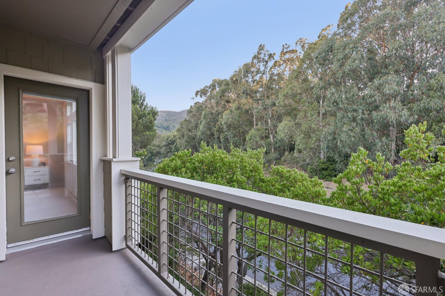 Detail Gallery Image 24 of 24 For 124 Elfin Ct, Brisbane,  CA 94005 - 2 Beds | 2 Baths