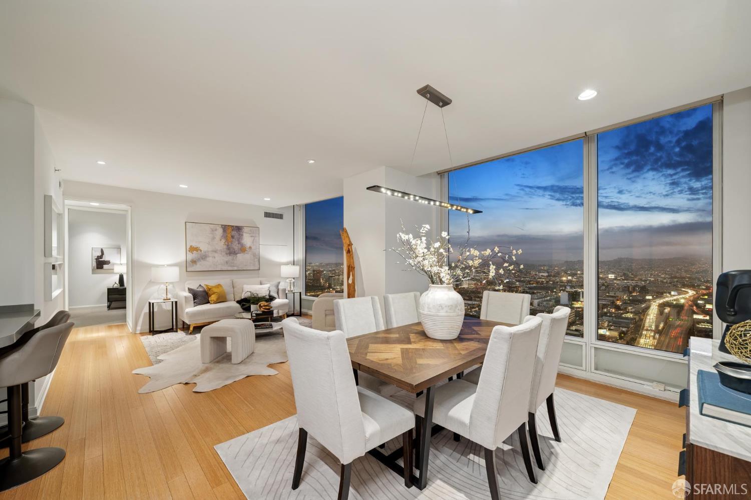 Detail Gallery Image 2 of 56 For 425 1st St #3104,  San Francisco,  CA 94105 - 2 Beds | 2 Baths