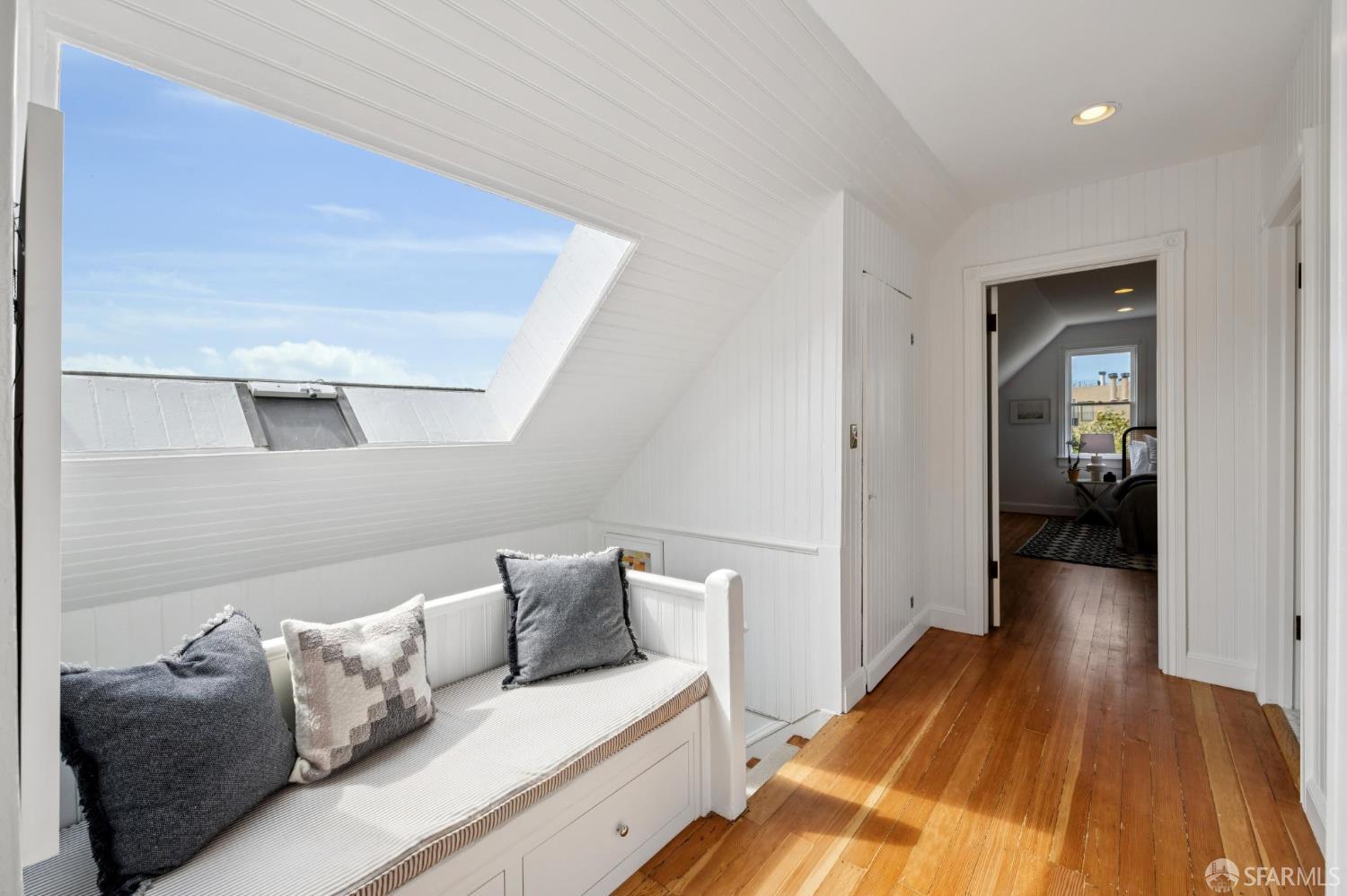 Detail Gallery Image 23 of 37 For 2838 Golden Gate Ave, San Francisco,  CA 94123 - 5 Beds | 2 Baths