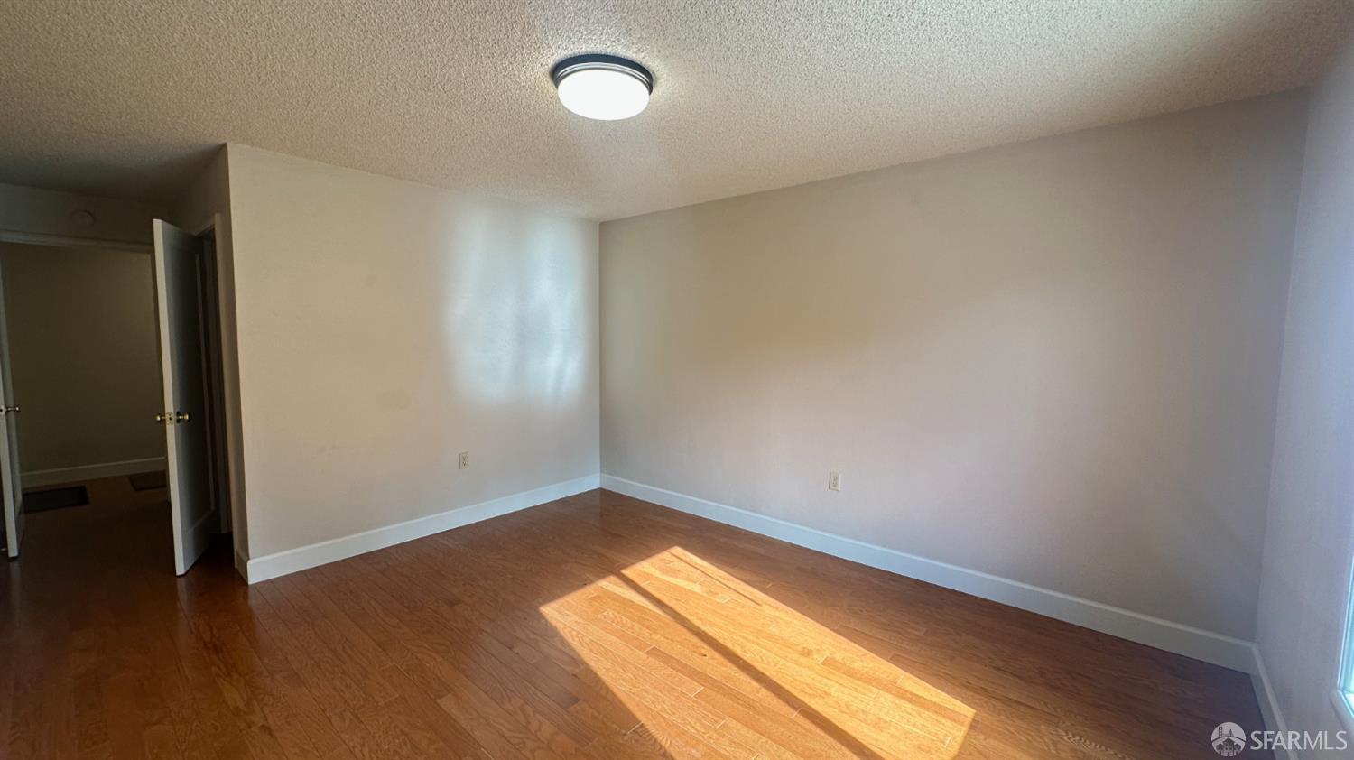 Detail Gallery Image 9 of 45 For 2322 39th Ave, San Francisco,  CA 94116 - 3 Beds | 1 Baths