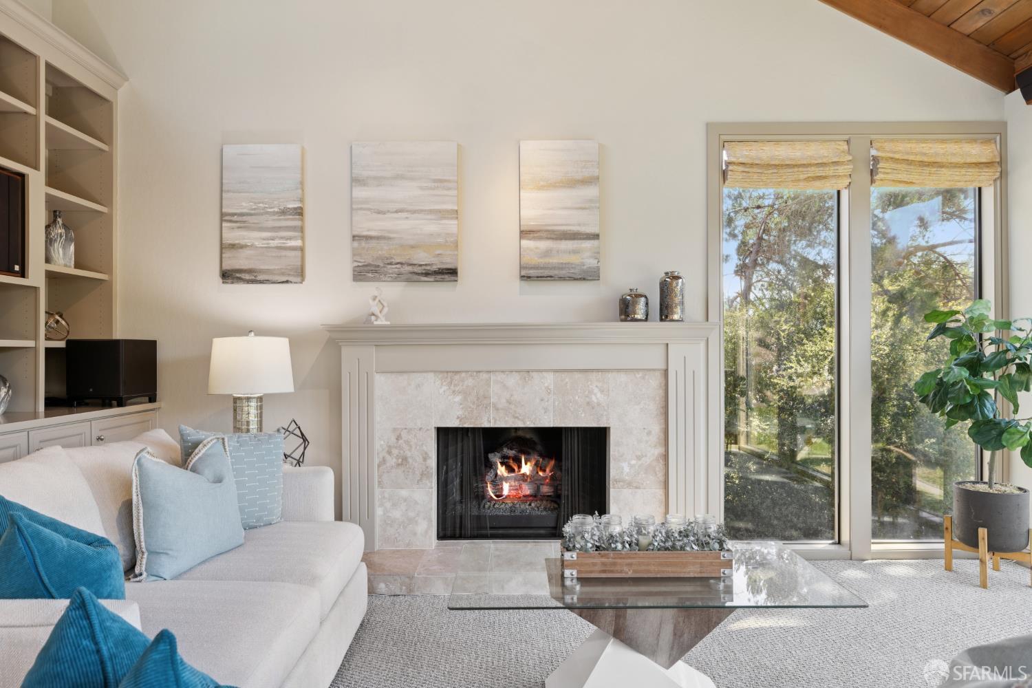 Detail Gallery Image 7 of 50 For 214 the Knoll, Orinda,  CA 94563 - 3 Beds | 3 Baths