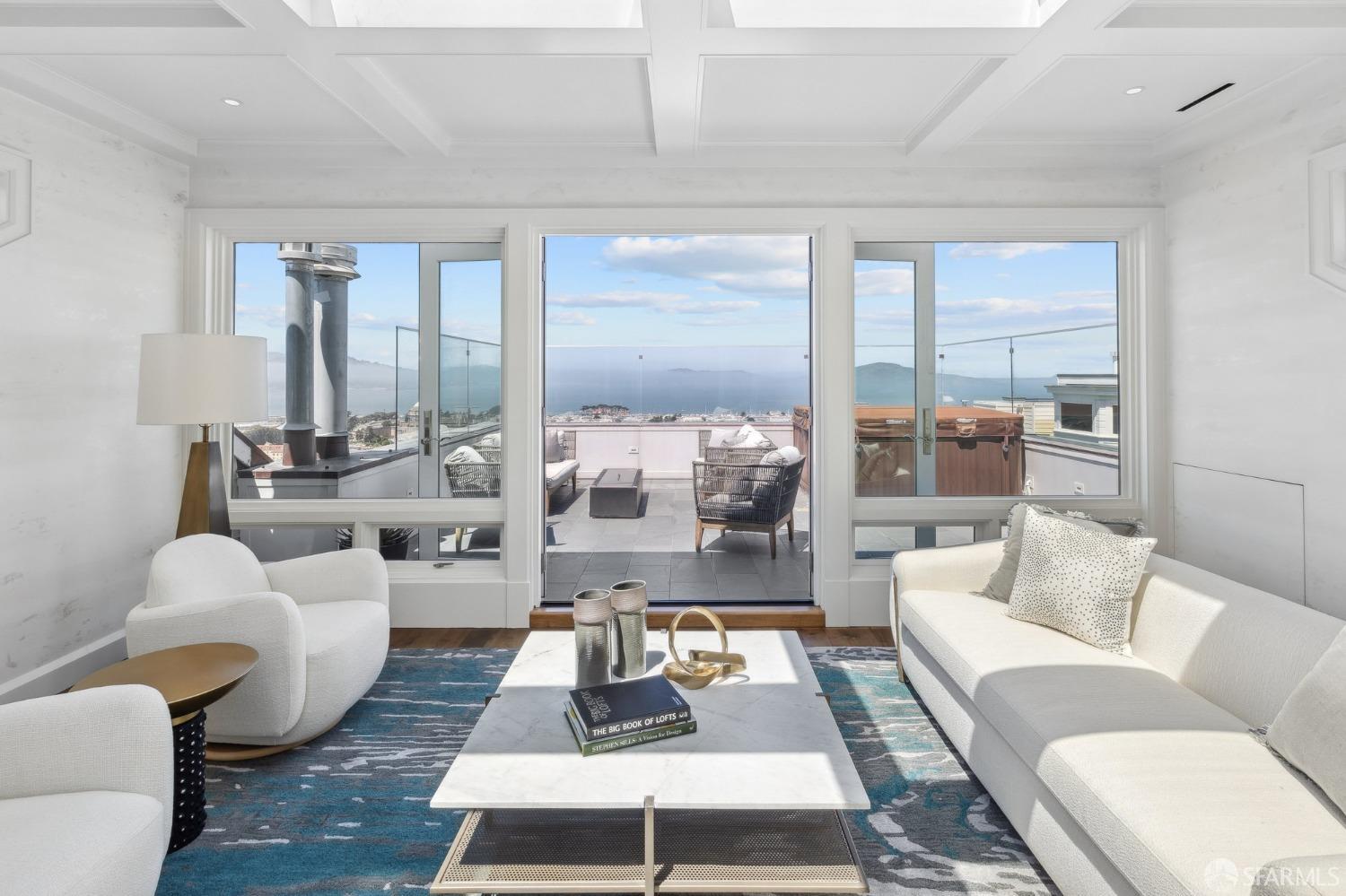 Detail Gallery Image 33 of 65 For 2730 Vallejo St, San Francisco,  CA 94123 - 6 Beds | 4/2 Baths