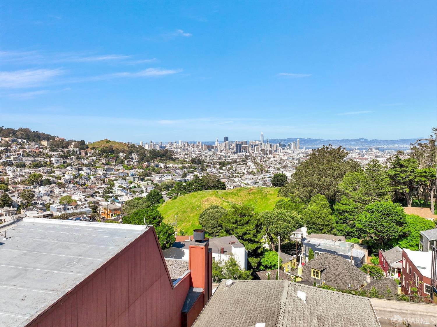 Detail Gallery Image 44 of 46 For 3412 Market St, San Francisco,  CA 94114 - 3 Beds | 2 Baths