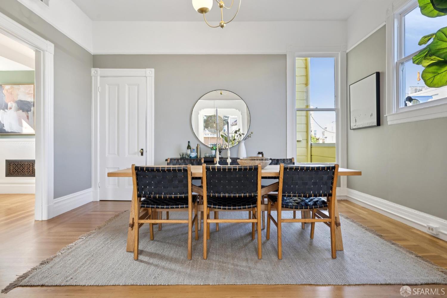 Detail Gallery Image 6 of 37 For 2838 Golden Gate Ave, San Francisco,  CA 94123 - 5 Beds | 2 Baths