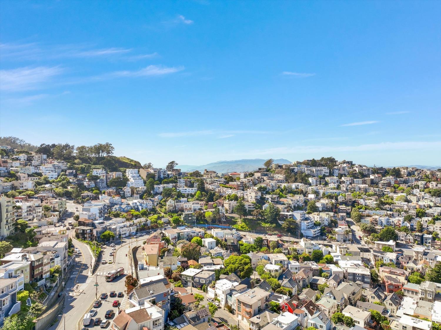 Detail Gallery Image 46 of 46 For 3412 Market St, San Francisco,  CA 94114 - 3 Beds | 2 Baths