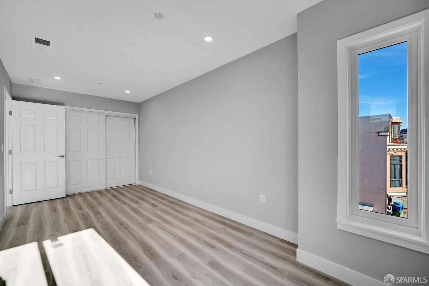 Detail Gallery Image 17 of 89 For 1640 Taraval St, San Francisco,  CA 94116 - – Beds | – Baths