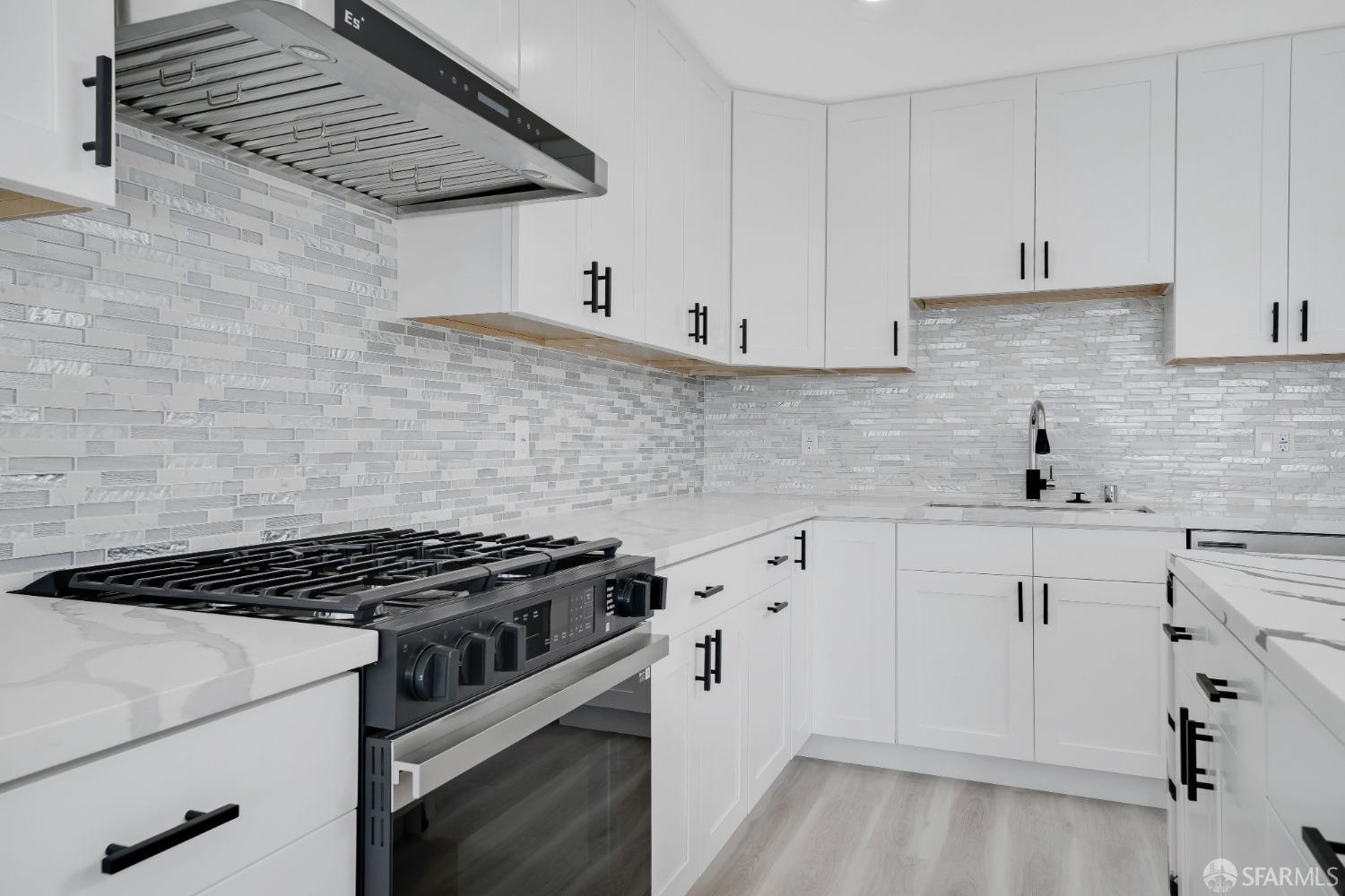 Detail Gallery Image 38 of 89 For 1640 Taraval St, San Francisco,  CA 94116 - – Beds | – Baths