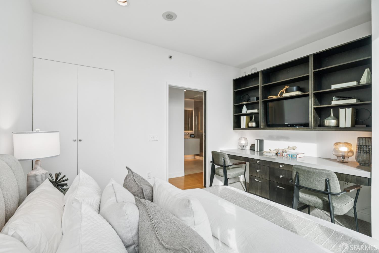 Detail Gallery Image 32 of 56 For 425 1st St #3104,  San Francisco,  CA 94105 - 2 Beds | 2 Baths