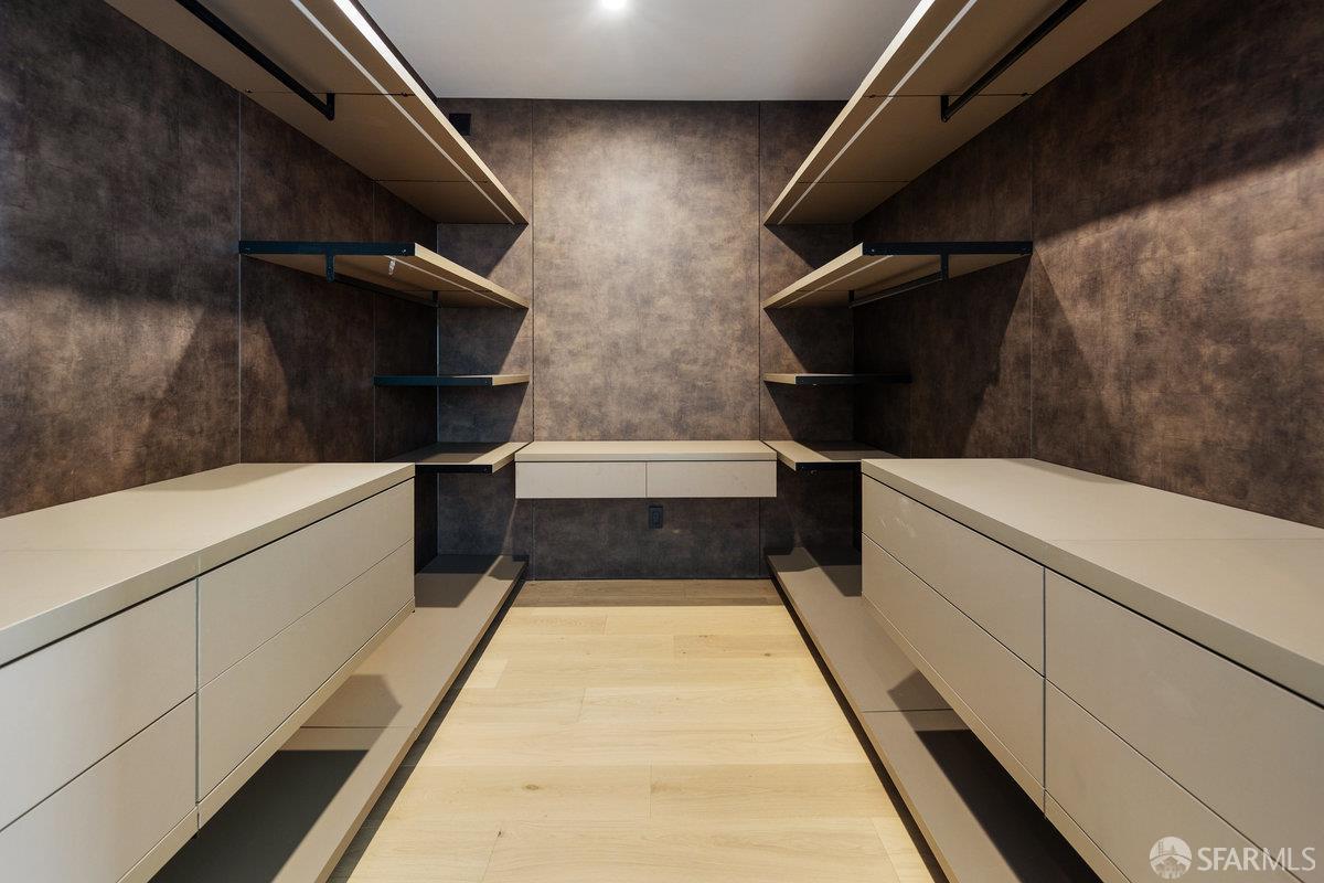 Detail Gallery Image 34 of 64 For 2762 Filbert St, San Francisco,  CA 94123 - – Beds | – Baths