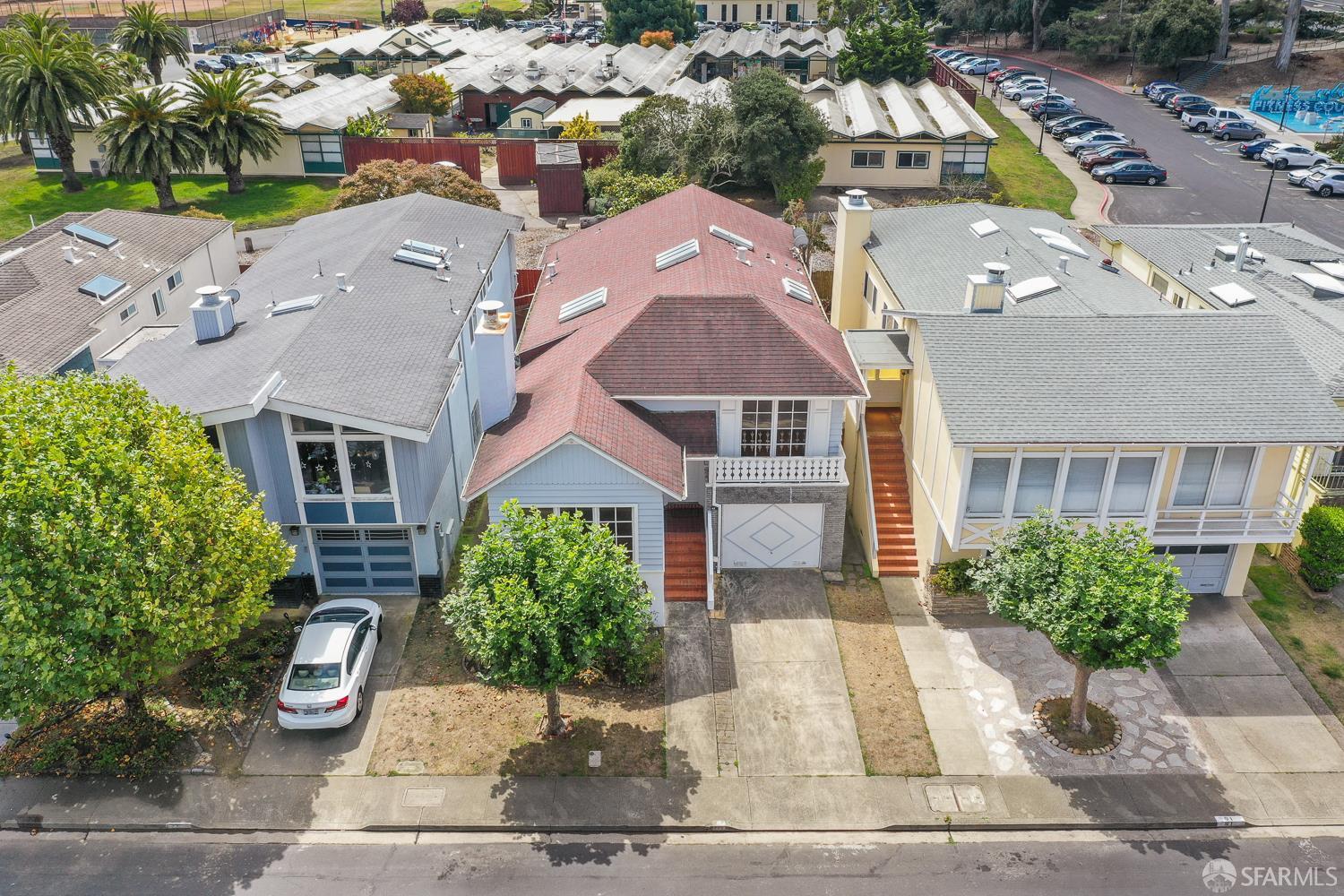 Detail Gallery Image 24 of 27 For 83 Parkside Ave, Daly City,  CA 94015 - 3 Beds | 2/1 Baths