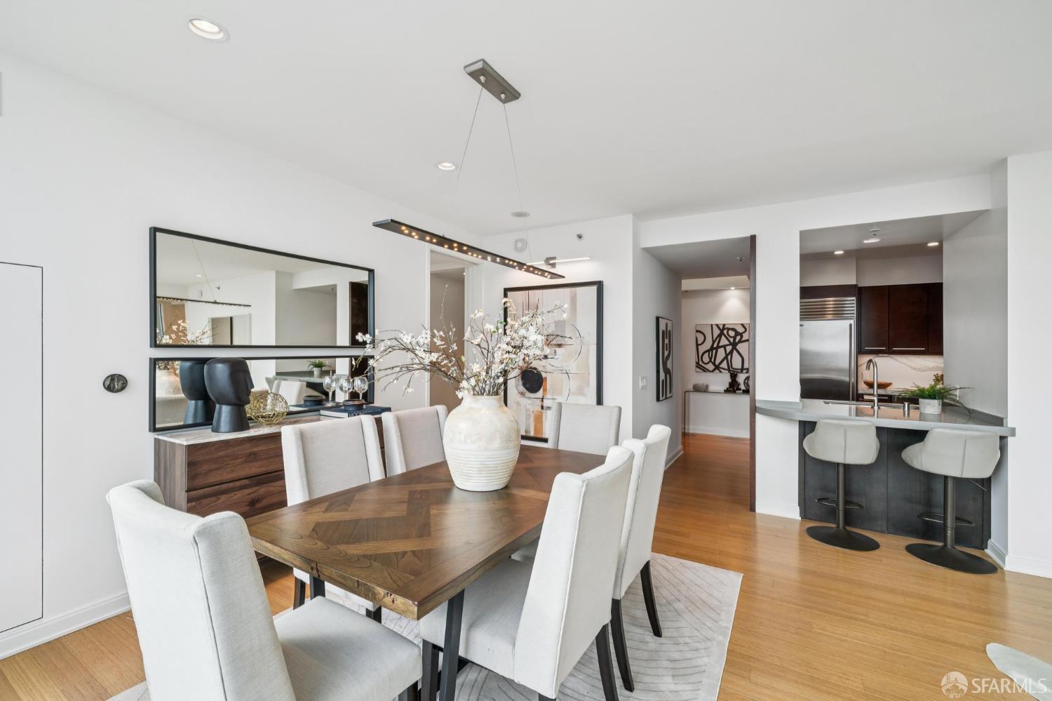 Detail Gallery Image 12 of 56 For 425 1st St #3104,  San Francisco,  CA 94105 - 2 Beds | 2 Baths